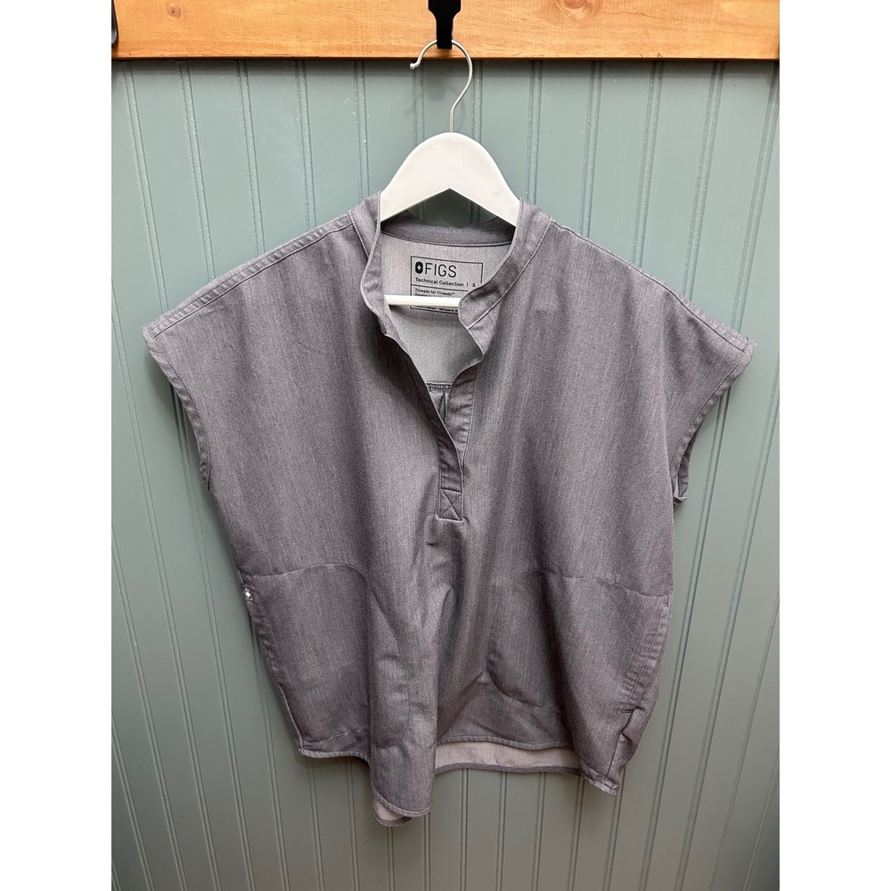 FIGS Technical Collection Mandarin Collar Scrub Top Grey WXXSW1003 Womens Small